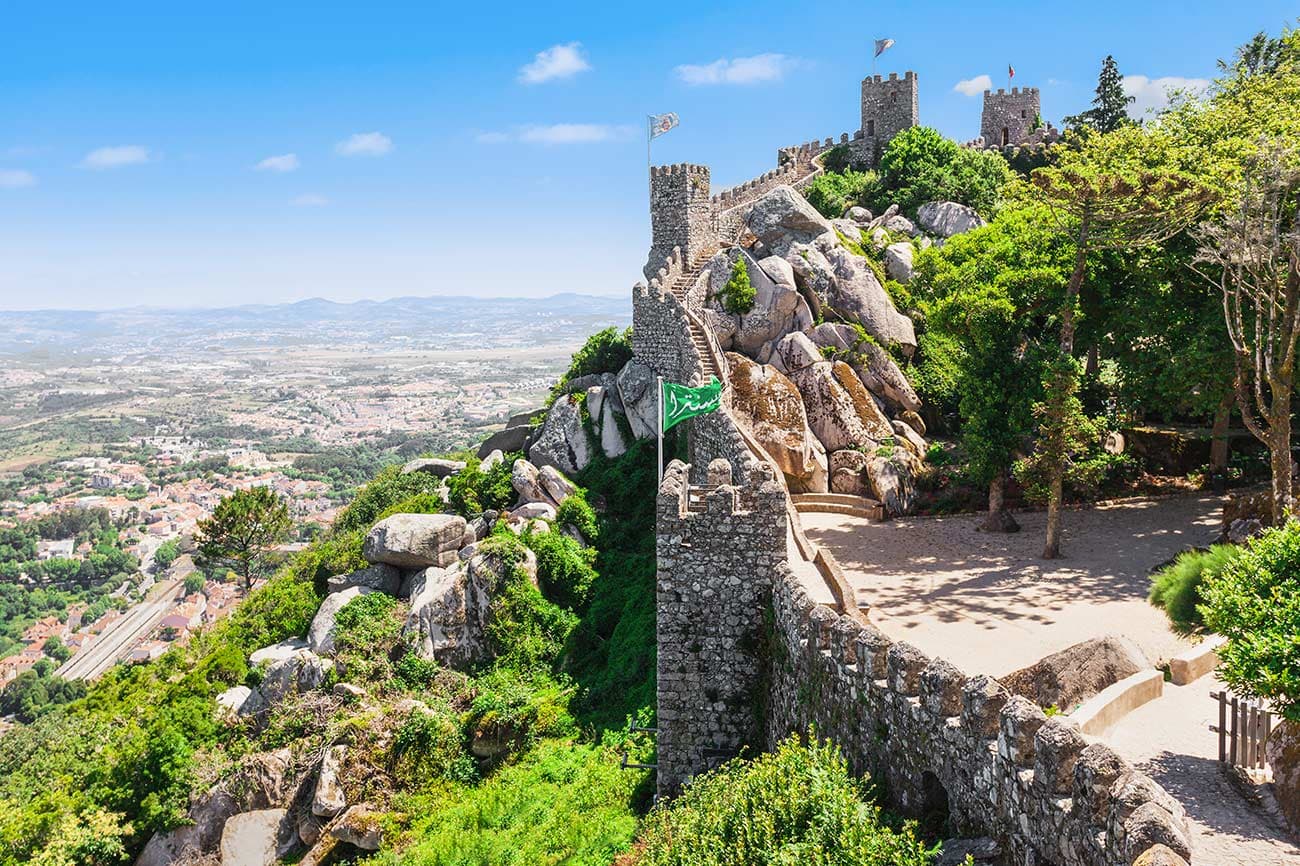 Moon Hills — Sintra and Cascais