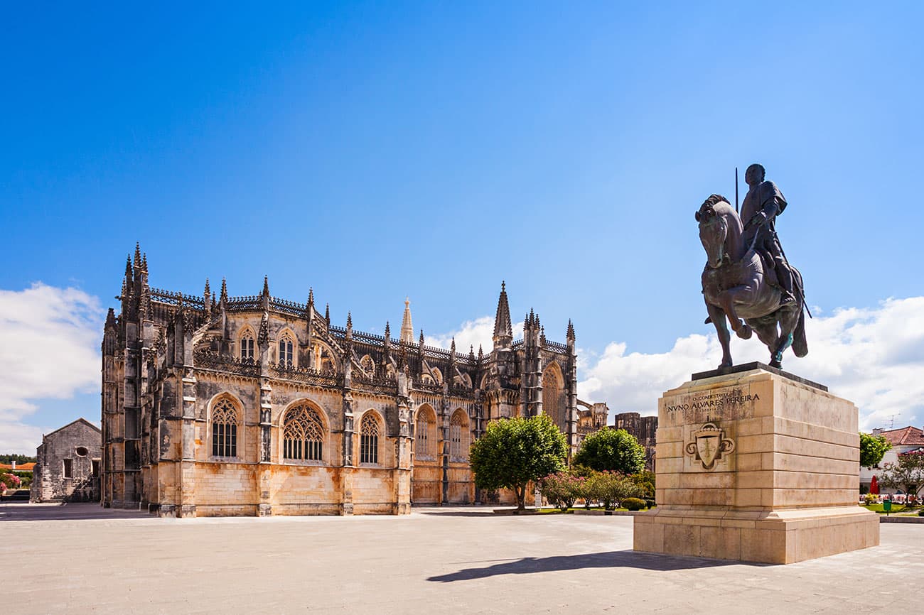 Batalha Monastery and equestrian statue